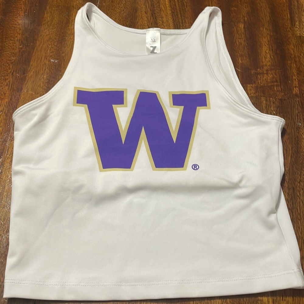 College shirt university of Washington